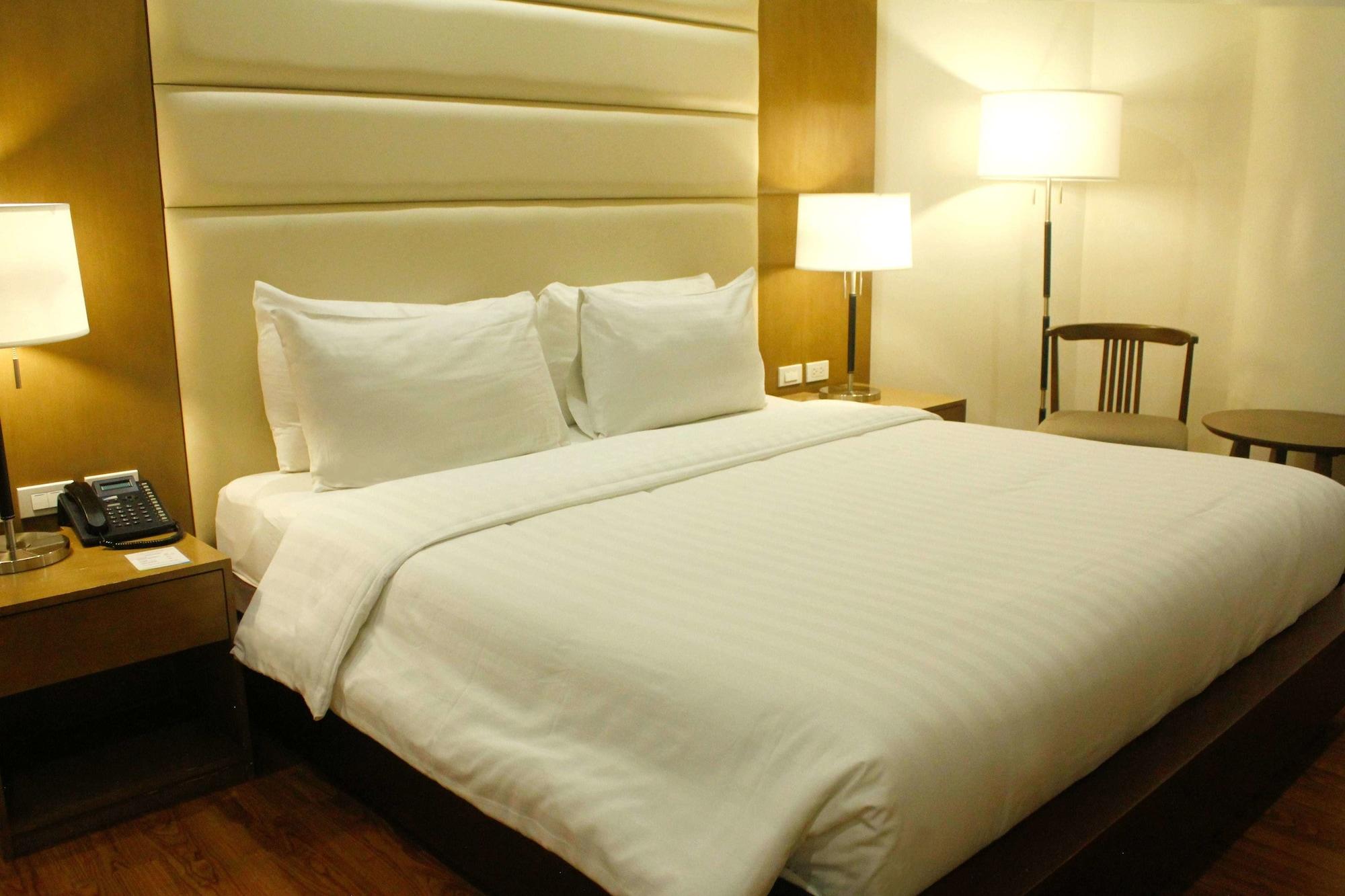 Citi Park Hotel Cebu Powered By Cocotel Extérieur photo