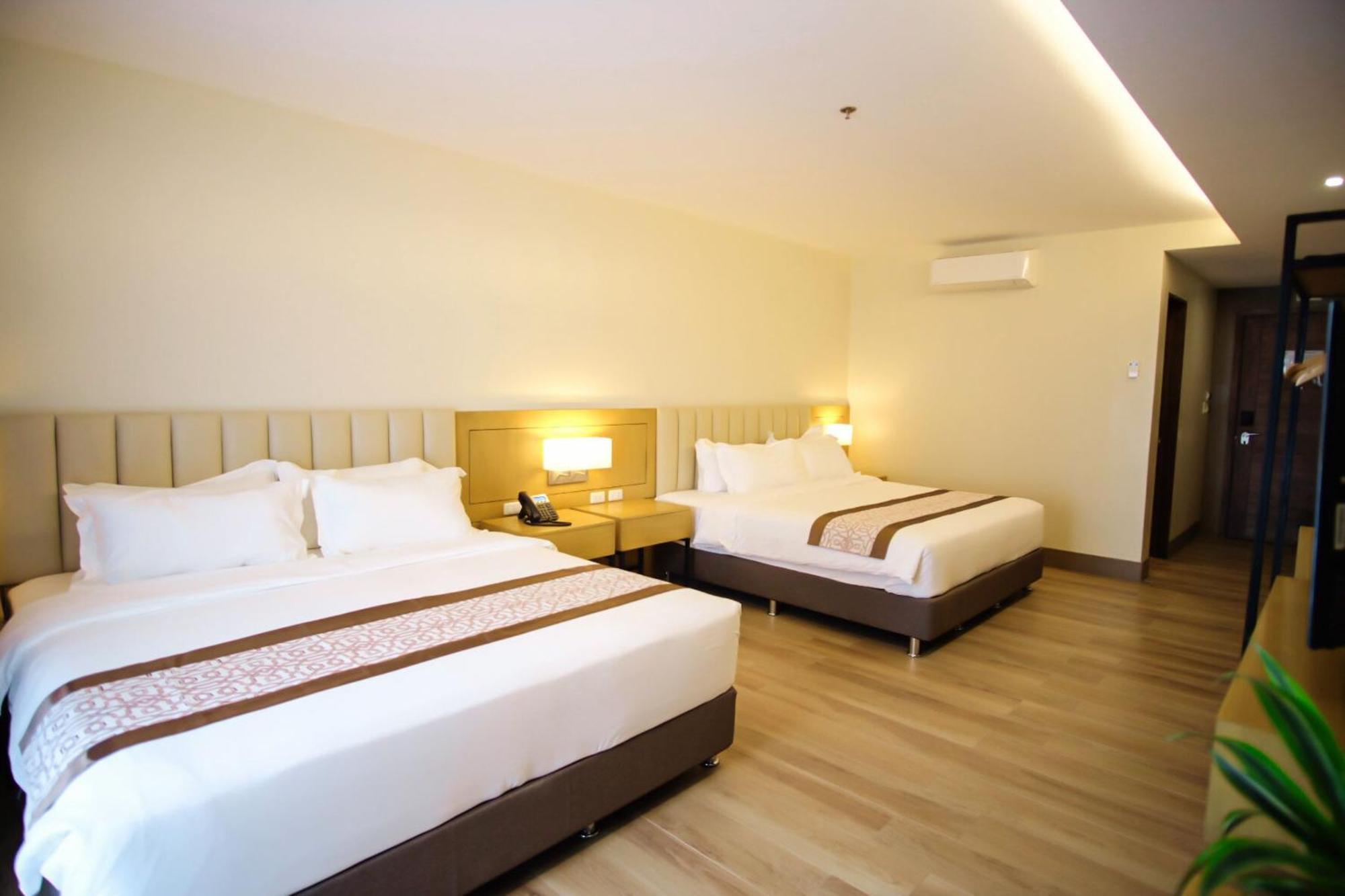 Citi Park Hotel Cebu Powered By Cocotel Extérieur photo