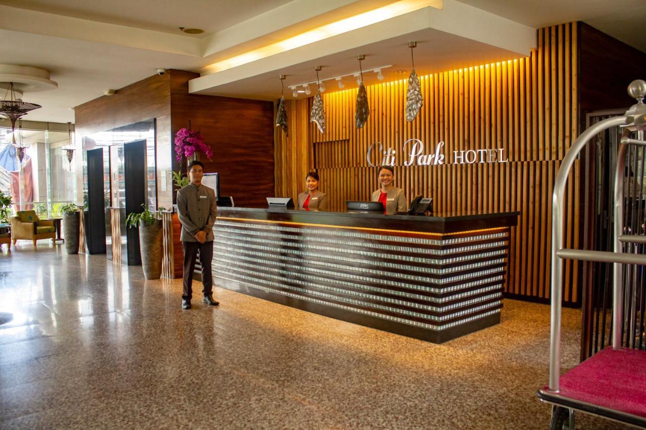 Citi Park Hotel Cebu Powered By Cocotel Extérieur photo